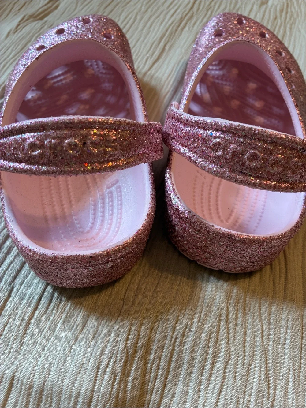 CROCS Big Kids' (J2) Classic Chunky Glitter (PINK) Clog